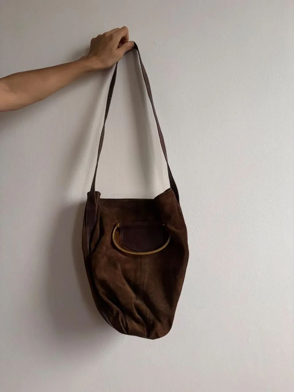 Bolsa saco de couro da arezzo 