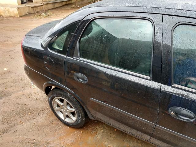 Corsa sedan - Foto 7