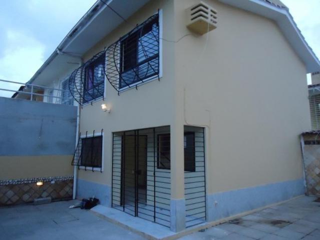 Excelente casa duplex no Janga, otima localizacao.