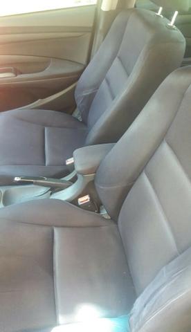 Carro honda city