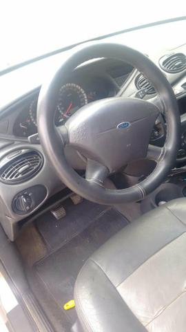 Ford Focus - Foto 3