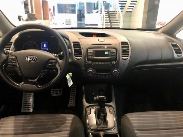 KIA CERATO 1.6 SX 16V FLEX 4P 2018 - Foto 5