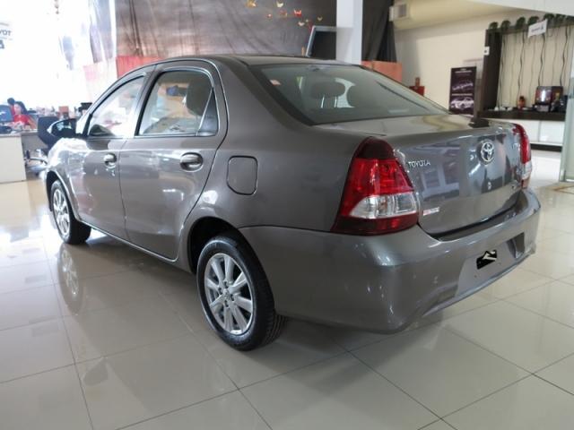 TOYOTA ETIOS 1.5 X PLUS SEDAN 16V FLEX 2019 - Foto 6