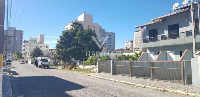 02 Terrenos em ótima localização no Bairro Morretes com 273 m² cada - Foto 4