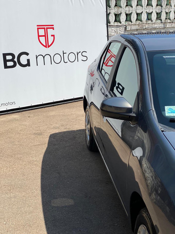 Renault Logan 1.6 2017 - Foto 8