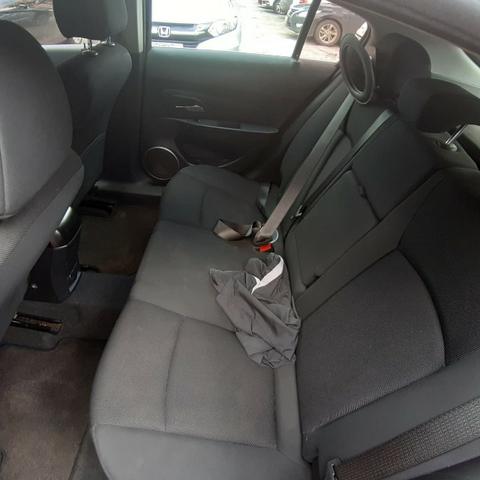 Vendo Gm cruze LT ano 2012 carro de procedência com 116 mil km rodado - Foto 5