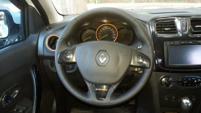 Sandero Stepway 1.6 2015 Branca - 04 Pneus Novos, Todas Revisões feitas na Concessionária - Foto 10