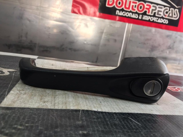 Maçaneta Externa Porta Dianteira Fiat Uno