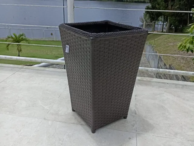 Vasos de Planta em Fibra Sintética