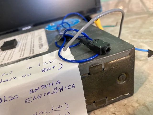 Radio Blaupunket / Bosch, anos 60/70, funcionando normalmente - Foto 3