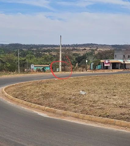 LOTE COMERCIAL GARAVELO SUL NA AVENIDA B RARIDADE PRINCIPAL DO SETOR ACEITO TROCAS - Foto 3
