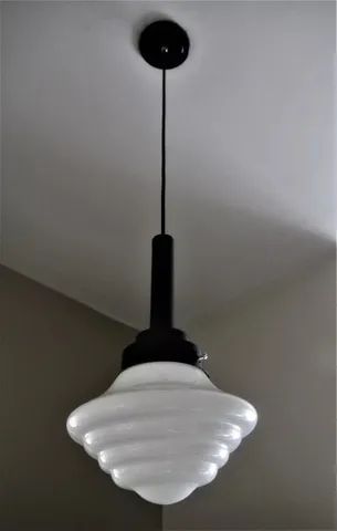 Luminaria Opaline Branca com Base de Metal - Original Anos 50 - Foto 4