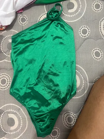 Body bory verde cintilante