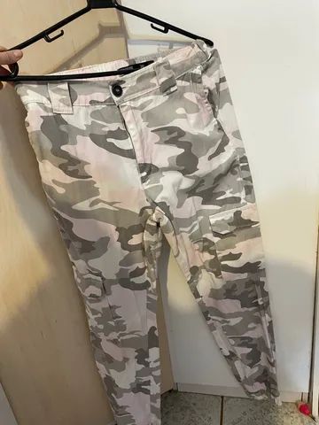 Calça cargo best sale camuflada rosa