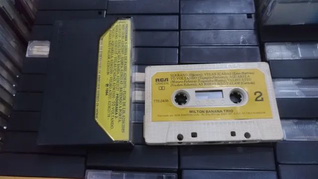 Fita K7 Cassete Milton BananaTrio, bom estado capa e fita. - Foto 2