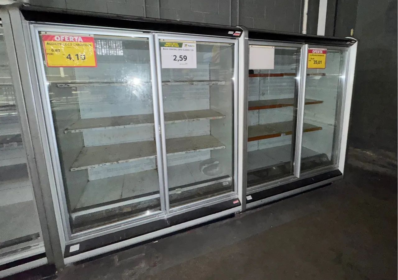 Expositor/refrigerador ARNEG 4 portas 