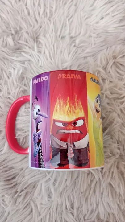 Caneca personalizada divertidamente 