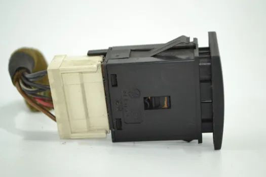 Botão Interruptor Pisca Alerta Volkswagen Gol Original - Foto 3