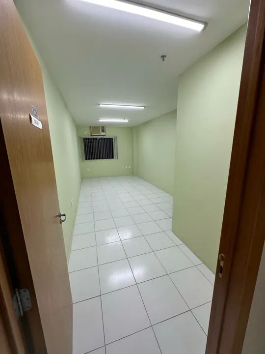 04 salas conjugadas para locação, recém reformadas, 03 wc, 01 copa, 04 vagas, Av. Tancredo - Foto 9