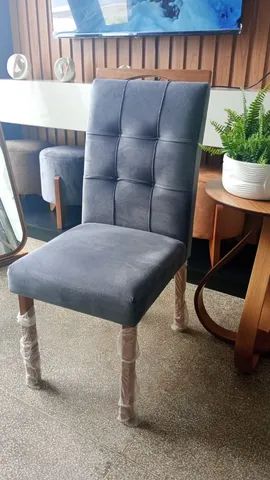 Cadeira Acolchoada Madeira Maciça ** nova na caixa** - Foto 3