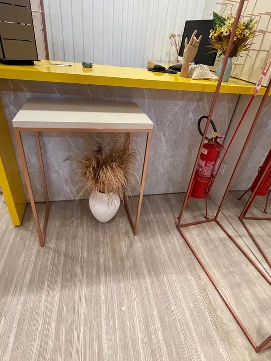 Vendo balcão c/ caixa 