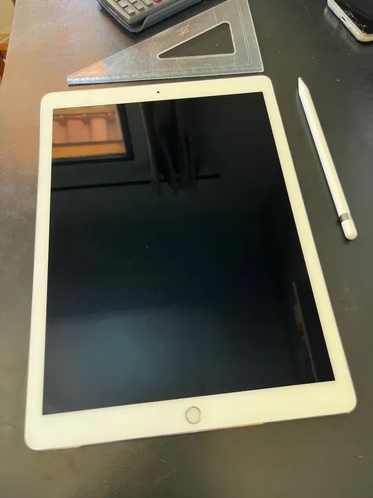 iPad Pro (12.9 pol) 2a geração - 256GB com Apple Pencil - Foto 3