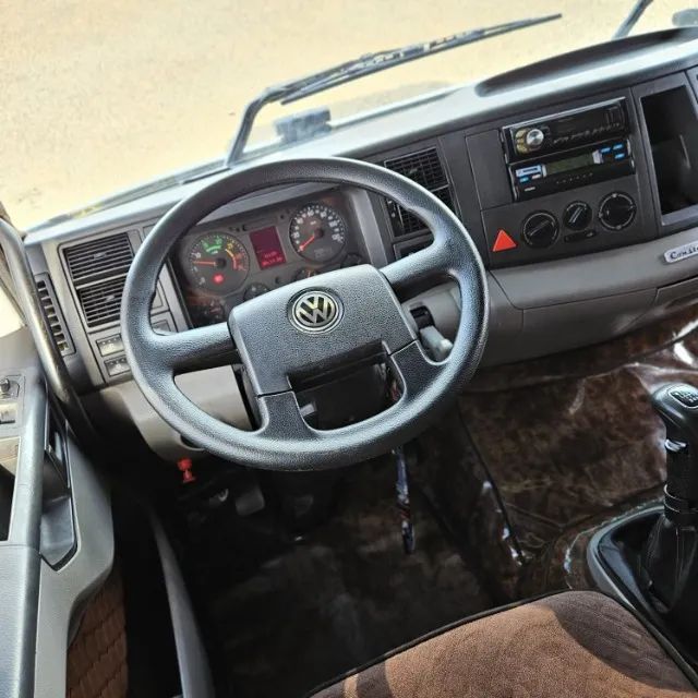 Constellation 24250 com Munck TKA 45,7 - Foto 7