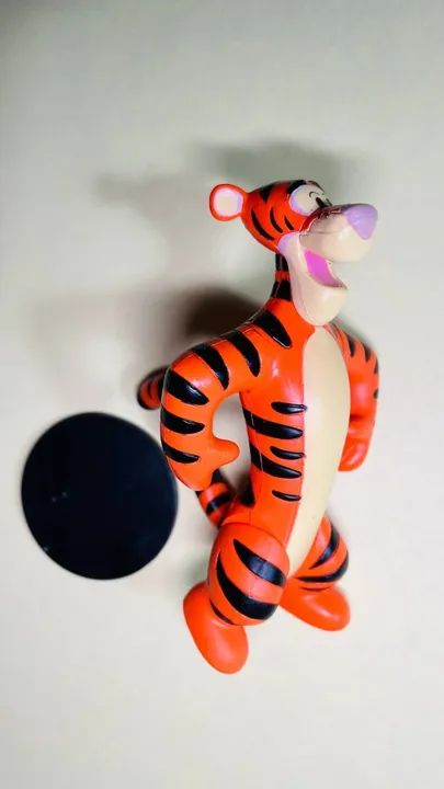 Tigrão da Turma do Ursinho Puff / Pooh - miniatura de 9 cm de altura (excelente estado) - Foto 3