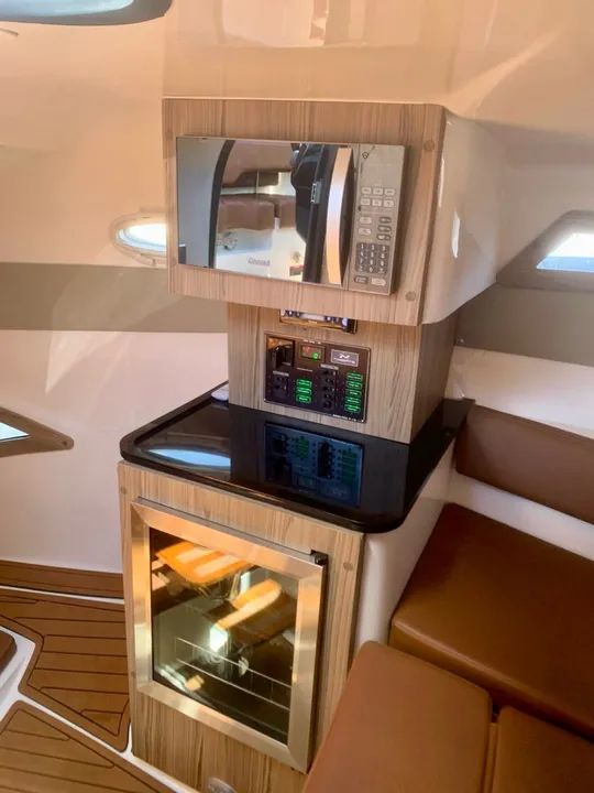 Lancha 29 pés NX290 Exclusive 350hp 2021/2022 COMPLETA para 12 pessoas - Foto 14