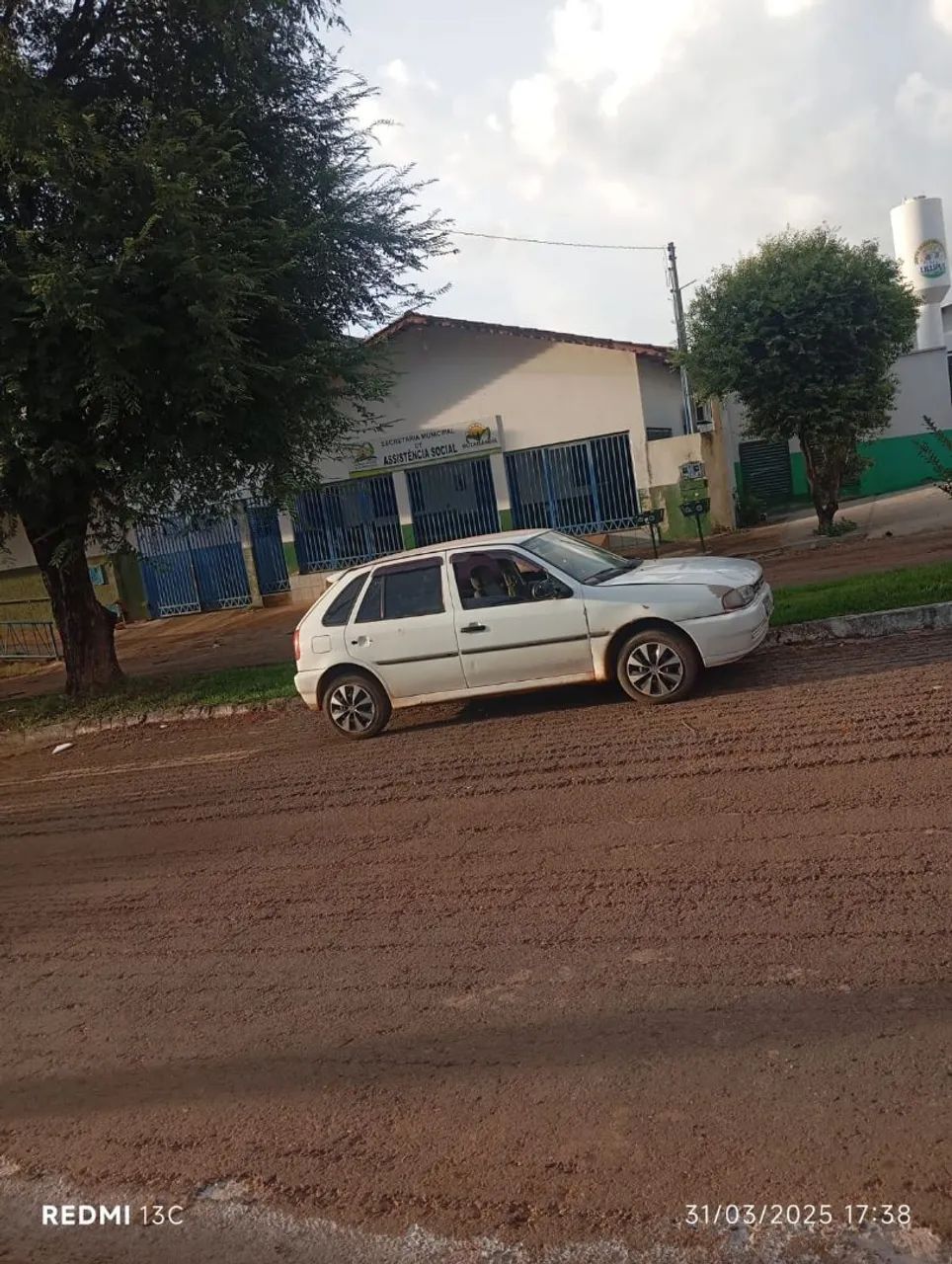 Vendo gol g2 4 portas - Foto 2