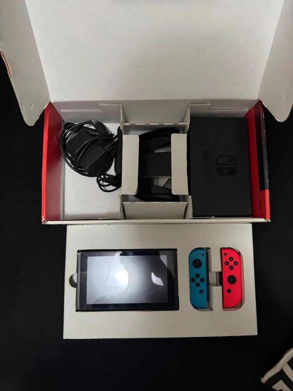 Console Nintendo Switch V2 32gb Deluxe Cor Vermelho/Azul/Preto - Foto 3
