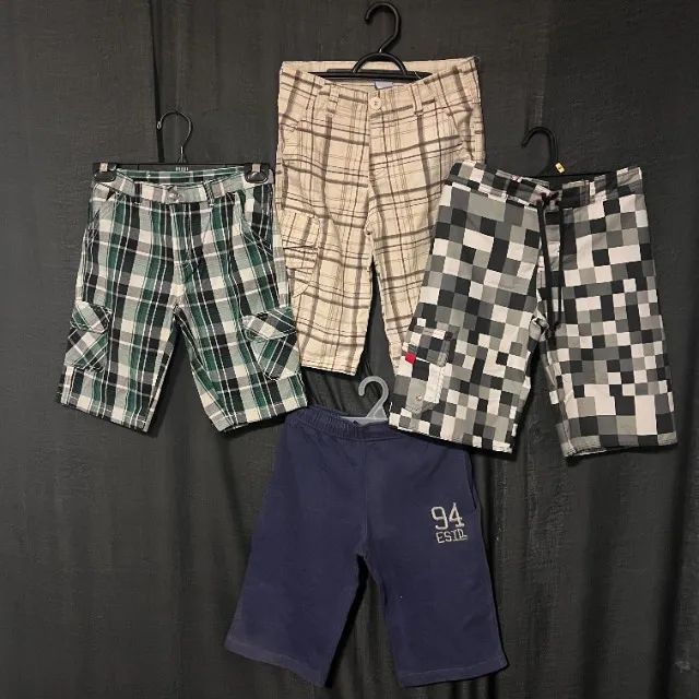 Lote com 3 bermudas 8 anos - Foto 2