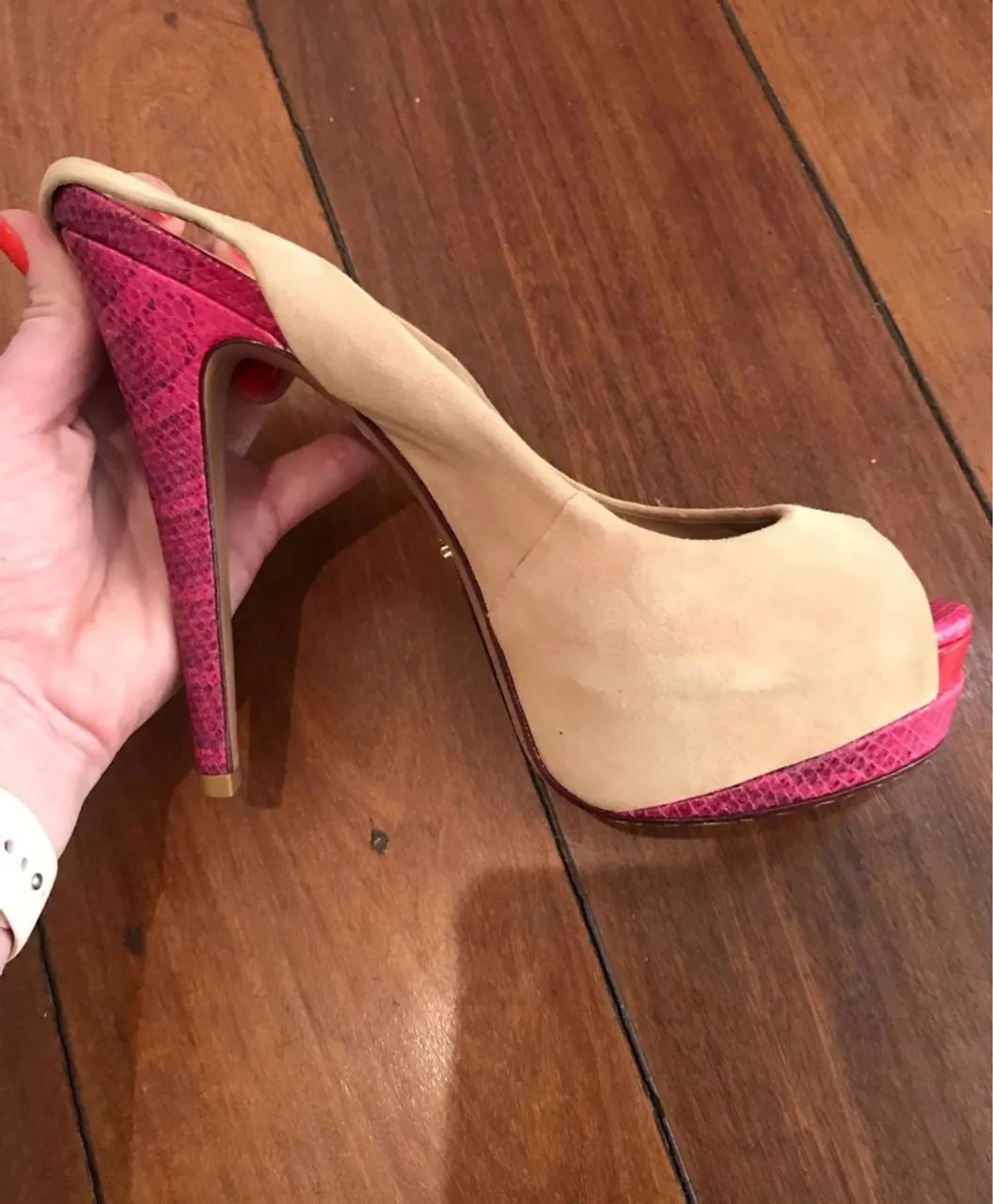 Sandália Salto Alto Rosa e Bege