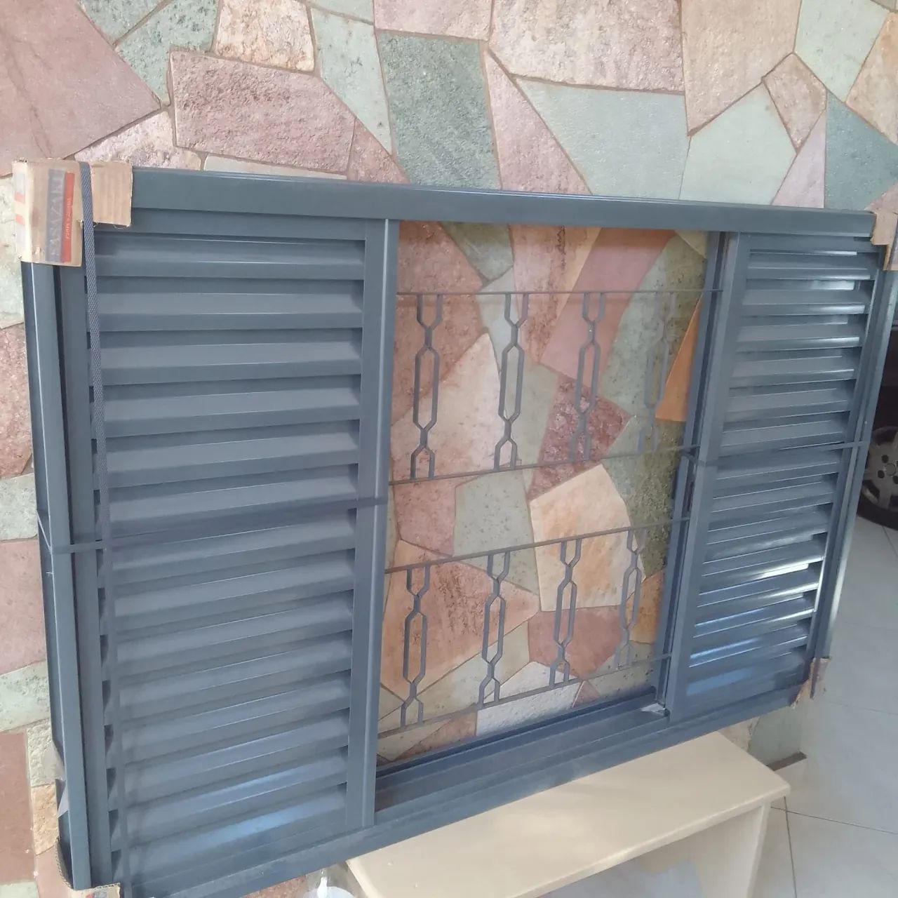 Janela Veneziana Sasazaki 1,5m x 1m - Foto 6