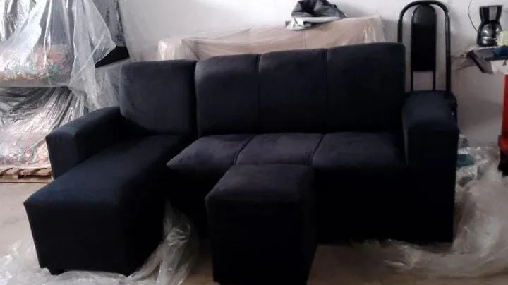 Sofá chaise 4 lugares novo perfeito para sua sala de estar possui estofamento macio ótimo