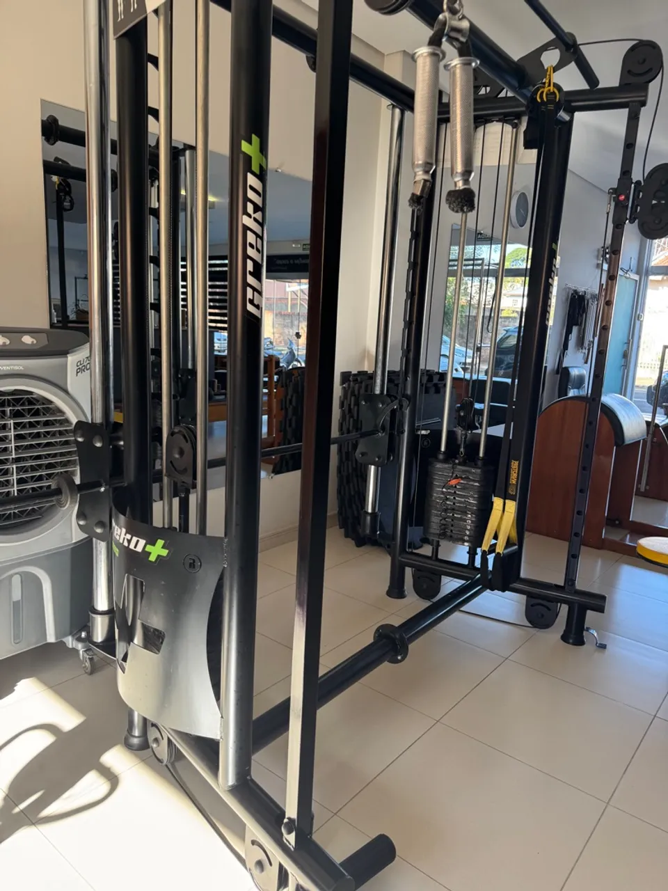Aparelho de Musculação Grek+ Profissional