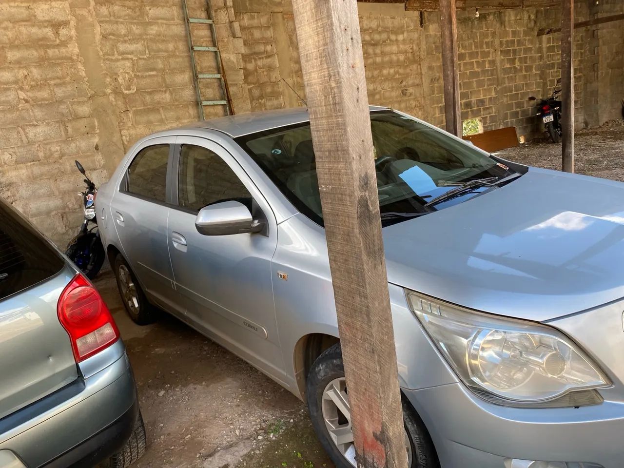 Vendo ou troco Cobalt LT único dono 