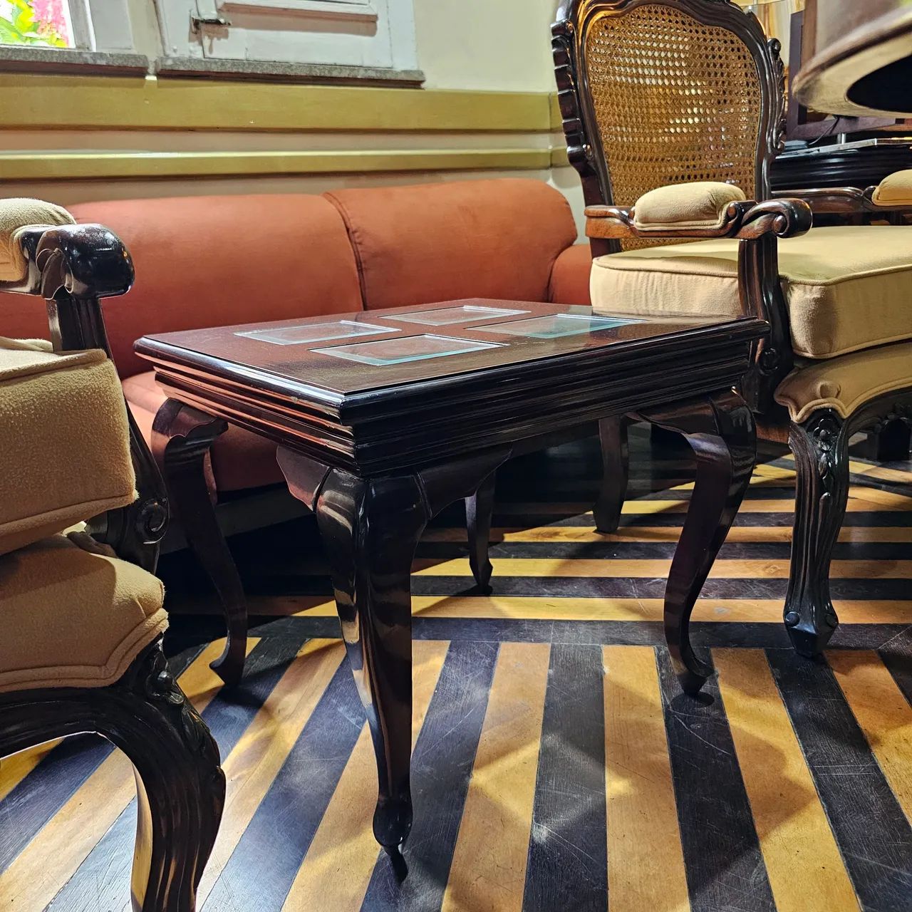 Moveis antigos, mesa de centro estilo Inglês,  antiguidades - Foto 4