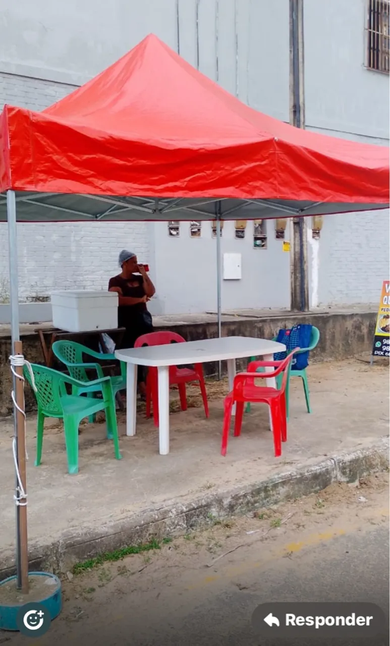 Contrata se churrasqueiro 