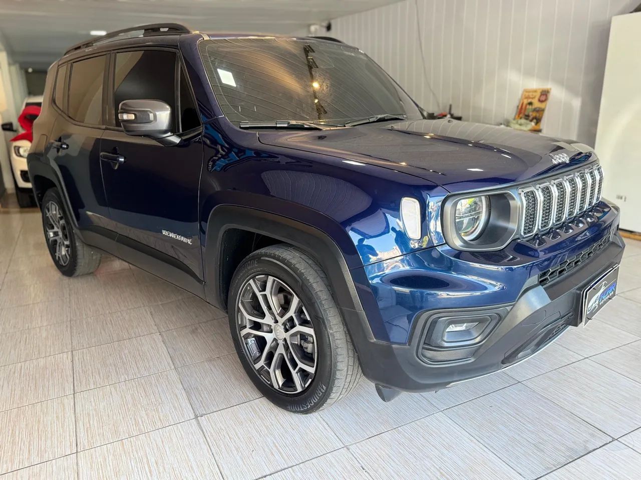 .. Renegade Longitude T270 1.3. Turbo 2022/2022 Direção Elétrica  Ar Condicionad - Foto 3