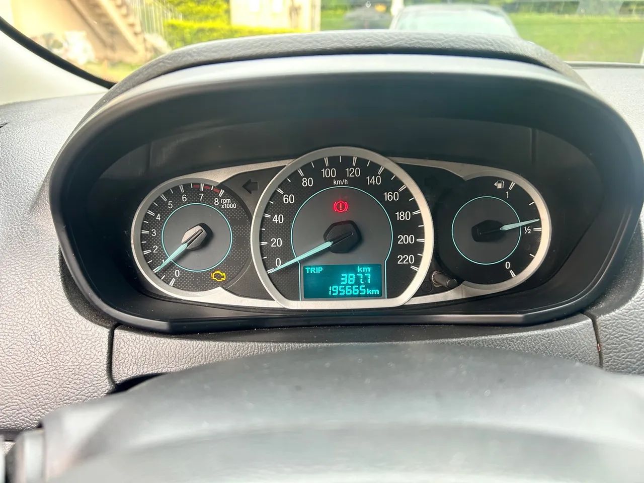 Ford Ka sedan  - Foto 3