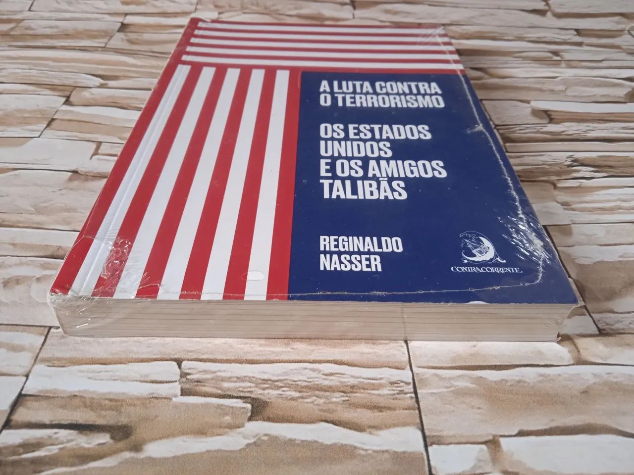 A Luta Contra O Terrorismo: Os Estados Unidos e os Talibãs, de Registro Nasser. - Foto 2