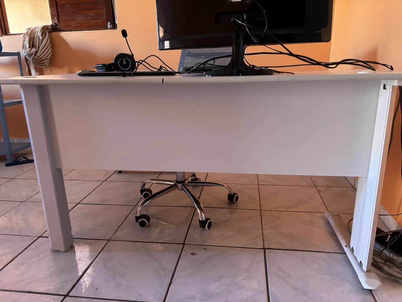 Mesa para computador64872308022914124
