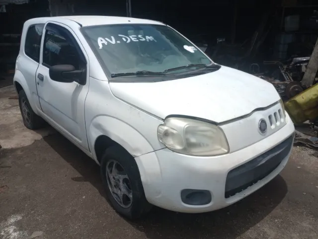 SUCATA UNO VIVACE 2P 1.0 8V FLEX 2013/2014 PARA VENDA DE PEÇAS