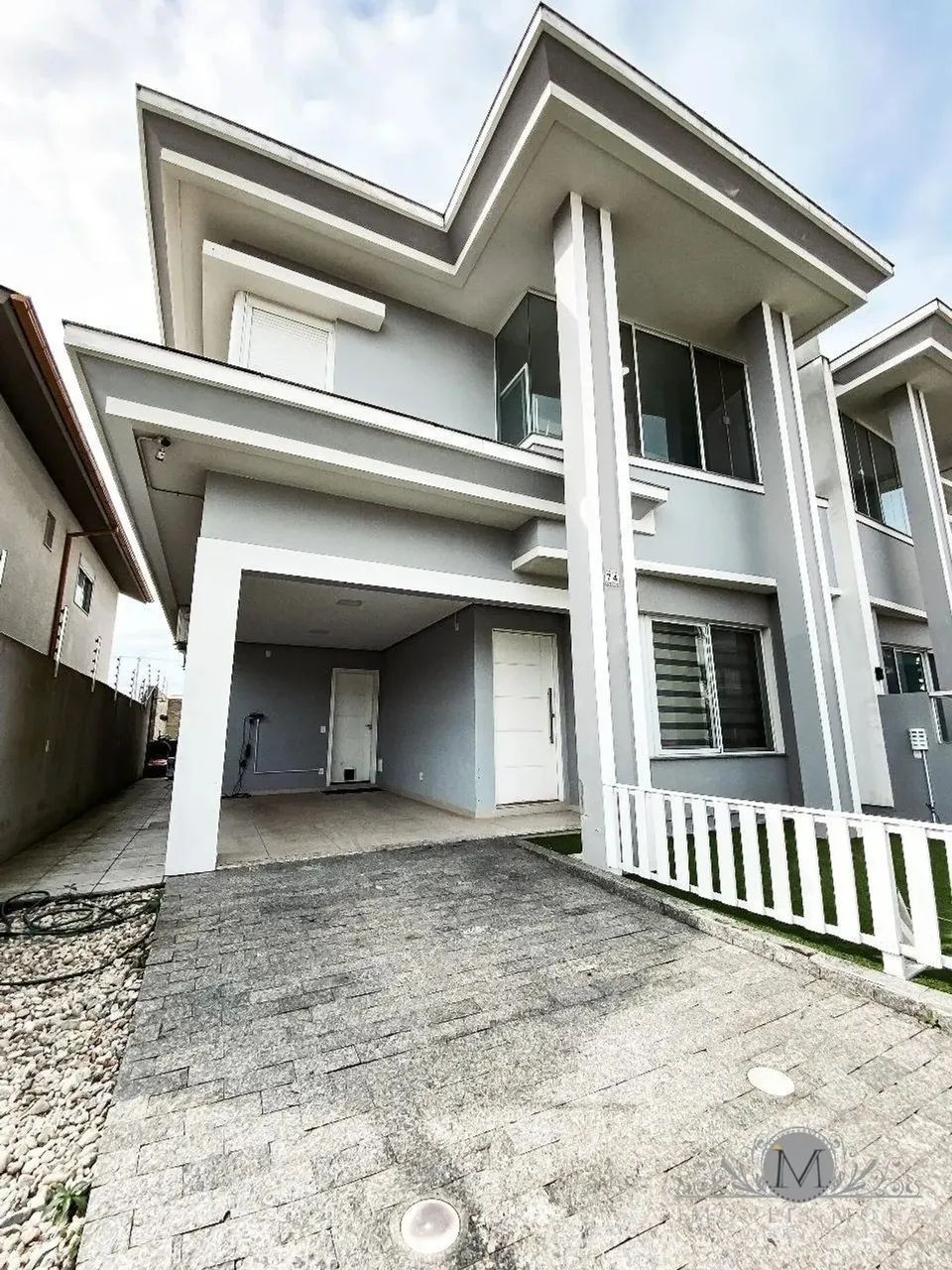Casa com 03 suites sendo 01 mater nos Ingleses próximo da praia - Foto 2