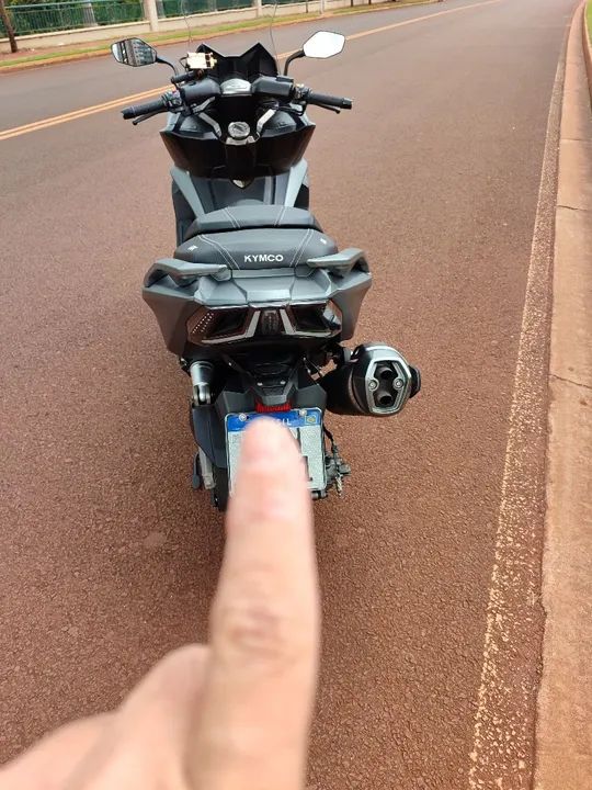 Kymco AK550 O excelente estado revisada na CC. - Foto 5