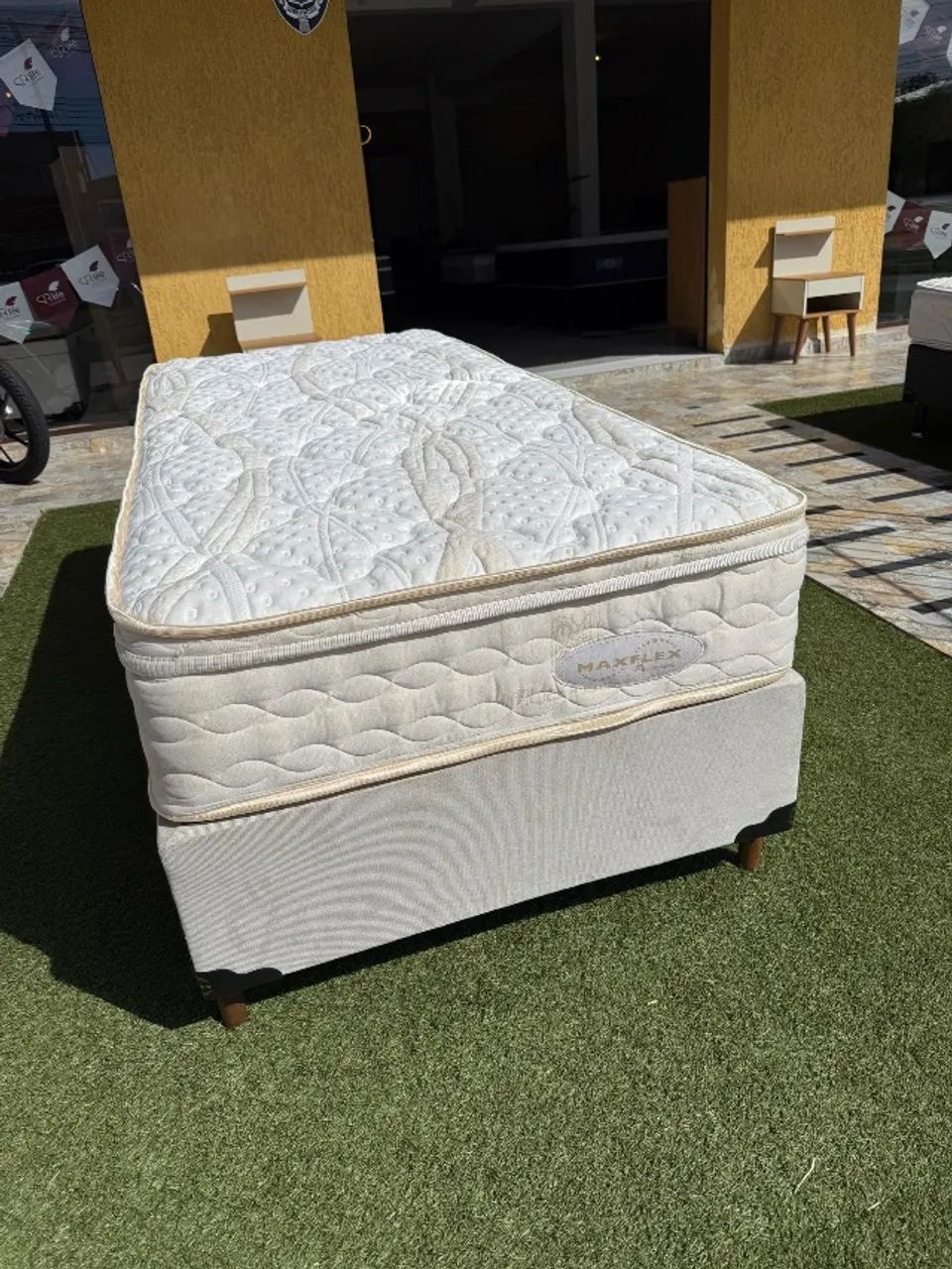 Colchão de Solteiro MAXFLEX SEMINOVO TOP - Entrego!  - Foto 3