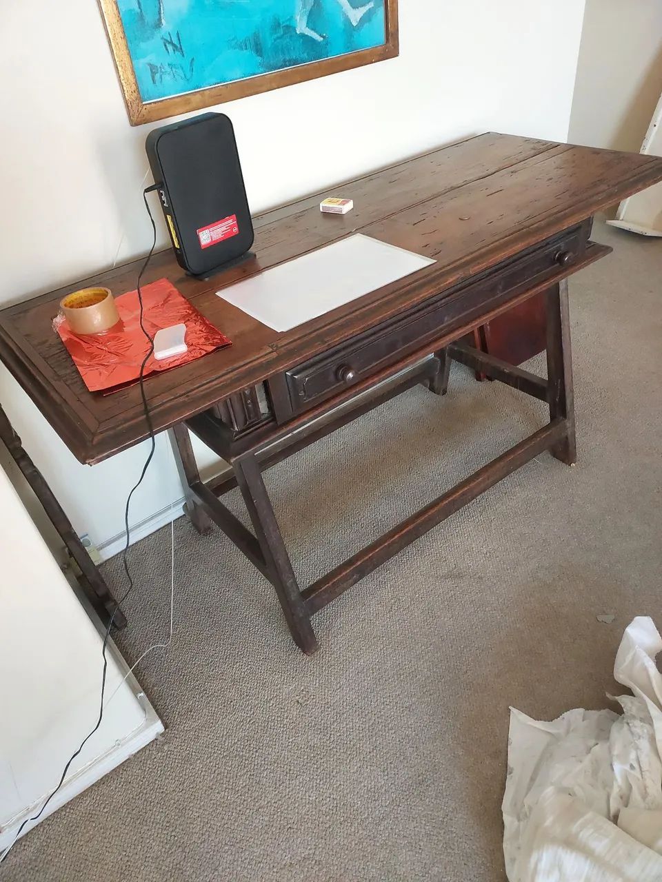 Mesa Antiga de Madeira Maciça com Gaveta século XIX - Foto 3