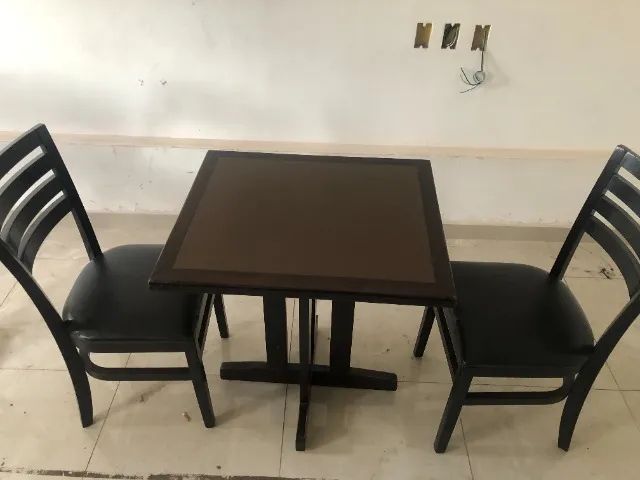 JOGO DE MESA E CADEIRA FRANCO & BACHOT - Foto 2