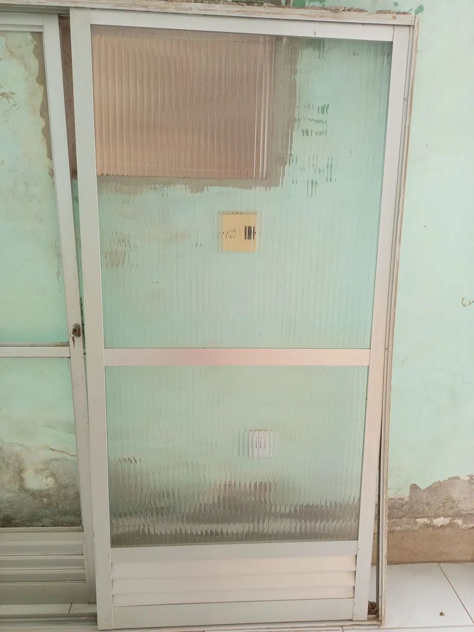 Porta em alumínio  - Foto 4